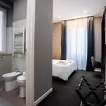 Oda ve Kahvaltı Saba